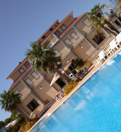 Park Hotel Tyrrenian