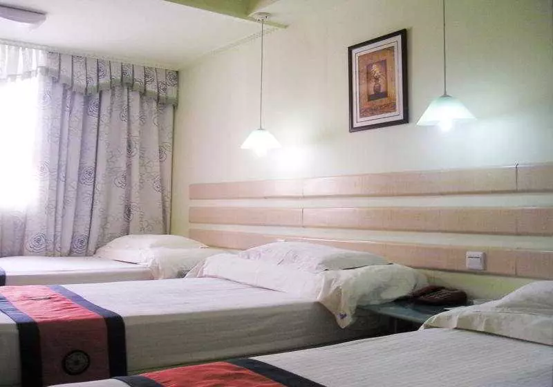 酒店 V8 Ziyuangang