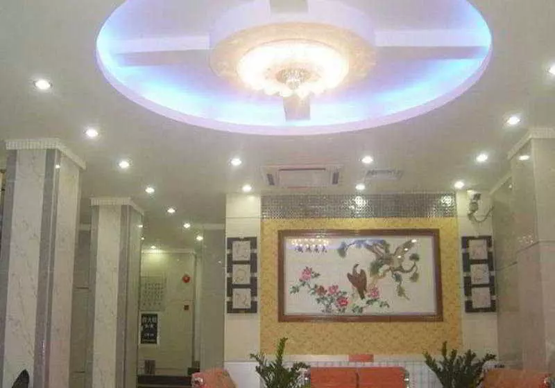 酒店 V8 Ziyuangang