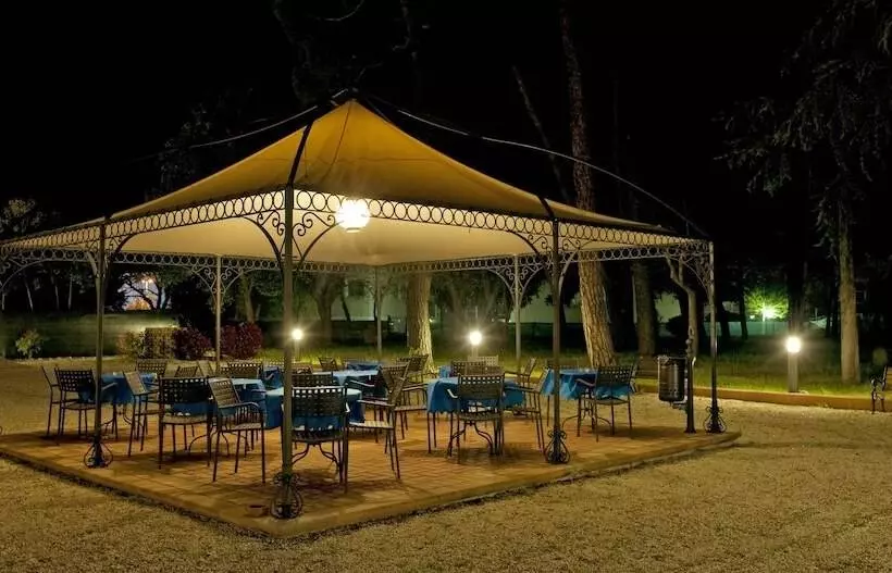 Отель Villa Raffaello Park