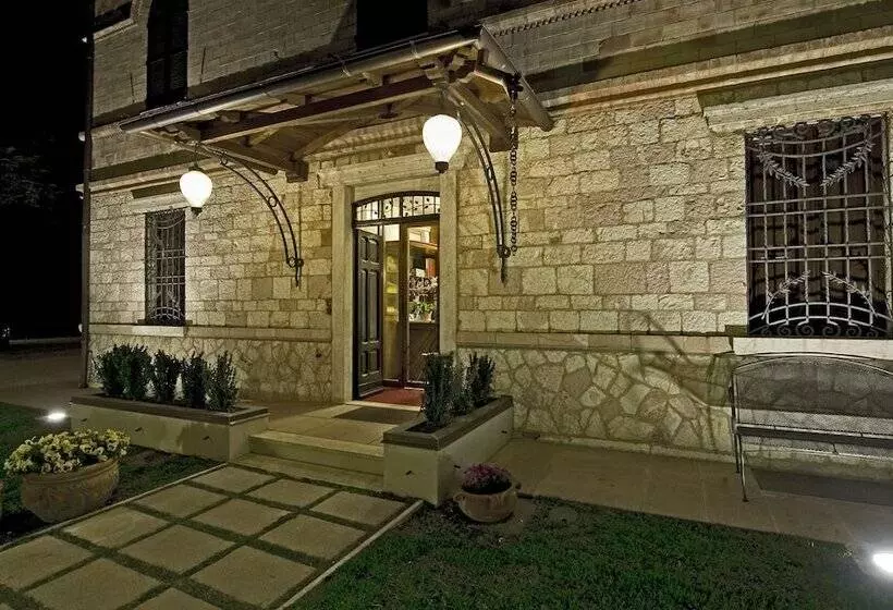 Отель Villa Raffaello Park