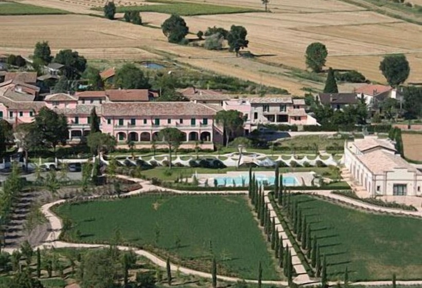 בית מלון כפרי Villa Santa Barbara