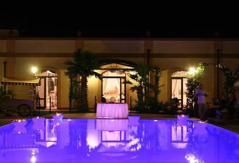 Отель Villa Santa Barbara