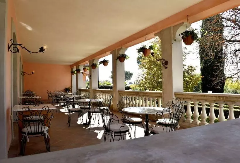 Отель Villa Santa Barbara