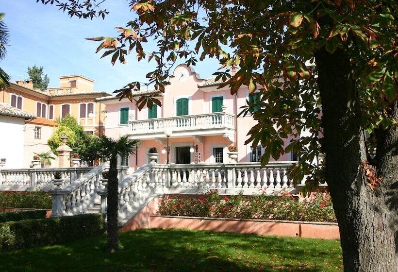 בית מלון כפרי Villa Santa Barbara