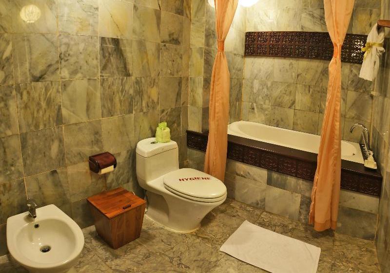 هتل Vinh Hung Heritage