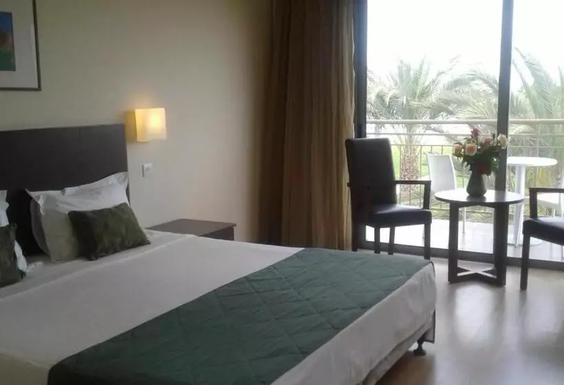 Natura Beach Hotel And Villas