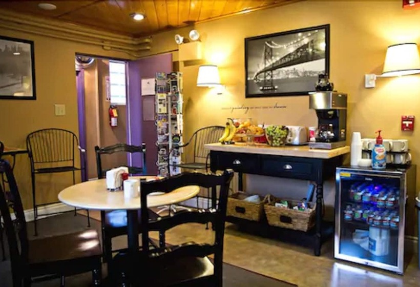 Anchorage Downtown Hotel