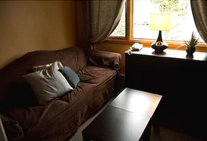 Anchorage Downtown Hotel