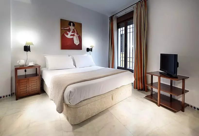 Apartamentos Patios de Alcántara