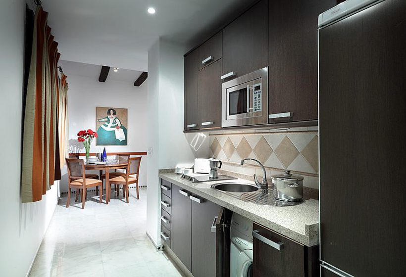 Apartamentos Patios de Alcántara
