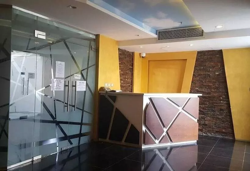 هتل Al Muntazah Plaza