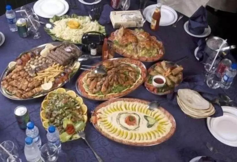 هتل Al Muntazah Plaza