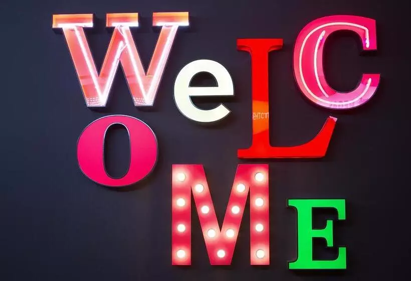 호텔 Azimut Vladivostok