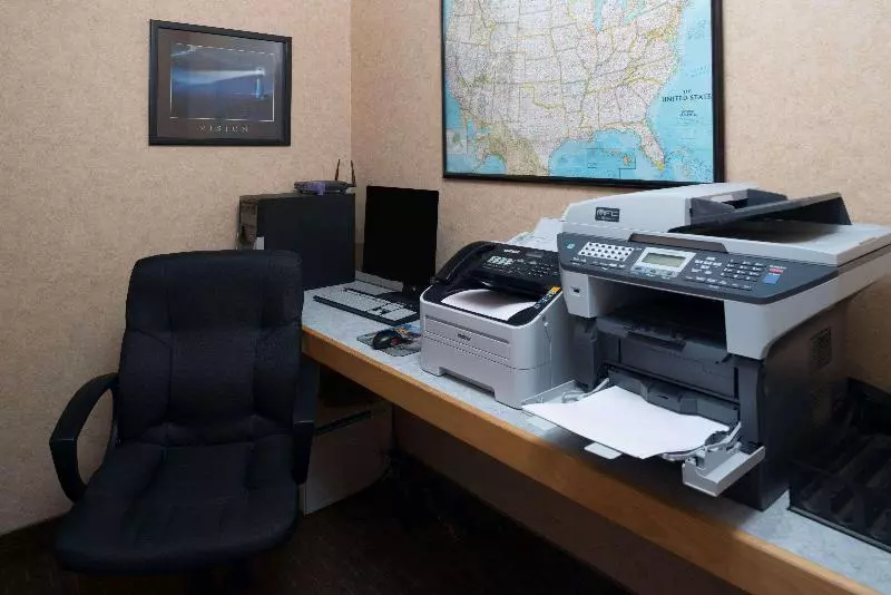 هتل Baymont By Wyndham Coeur D Alene