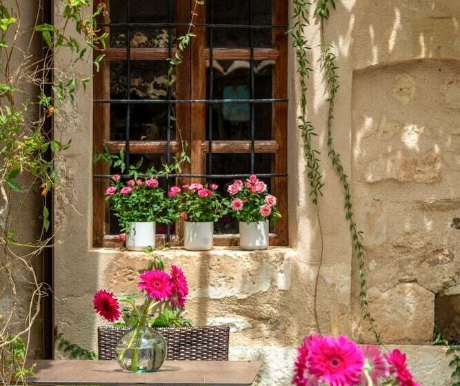 هتل Can Joan Capo Adults Only