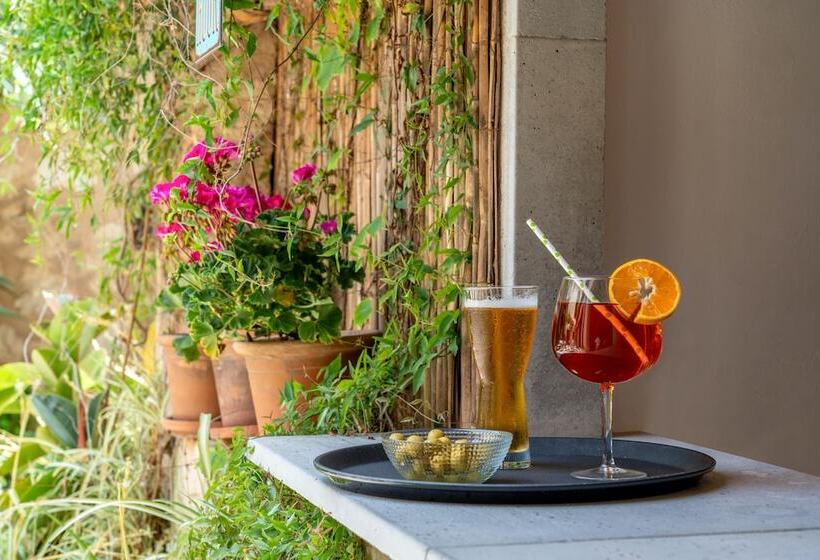 هتل Can Joan Capo Adults Only