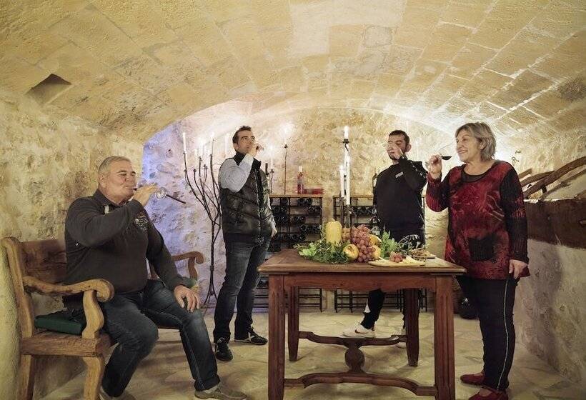 هتل Can Joan Capo Adults Only