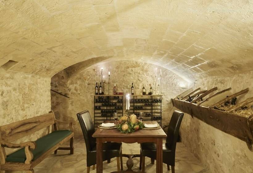 هتل Can Joan Capo Adults Only