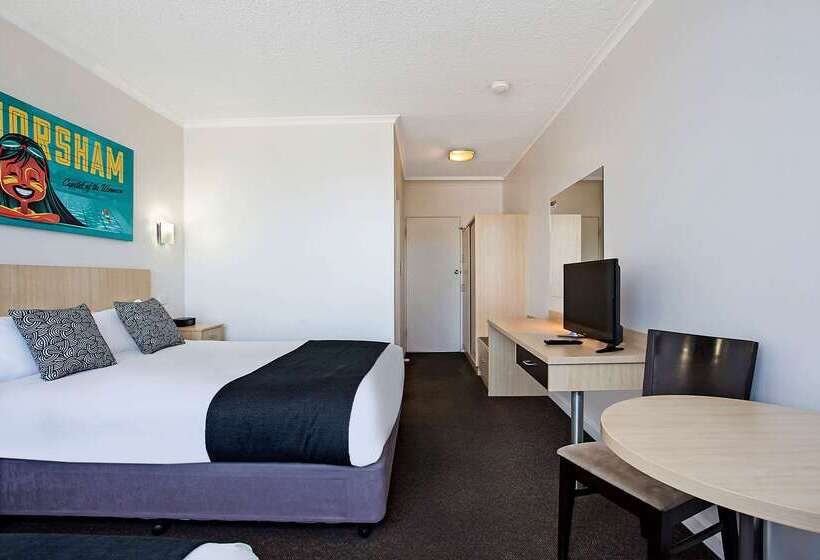 Отель Comfort Inn Capital Horsham