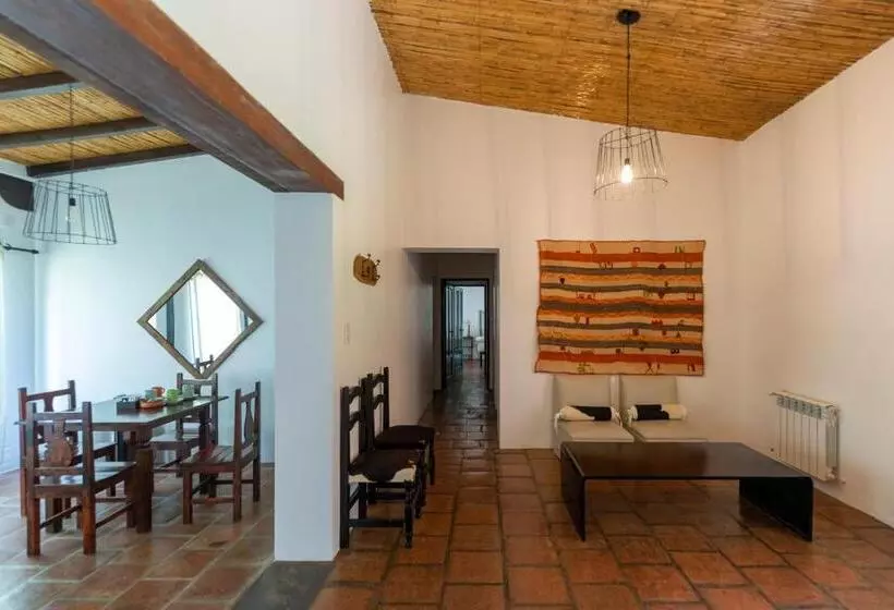 Отель El Manantial Del Silencio