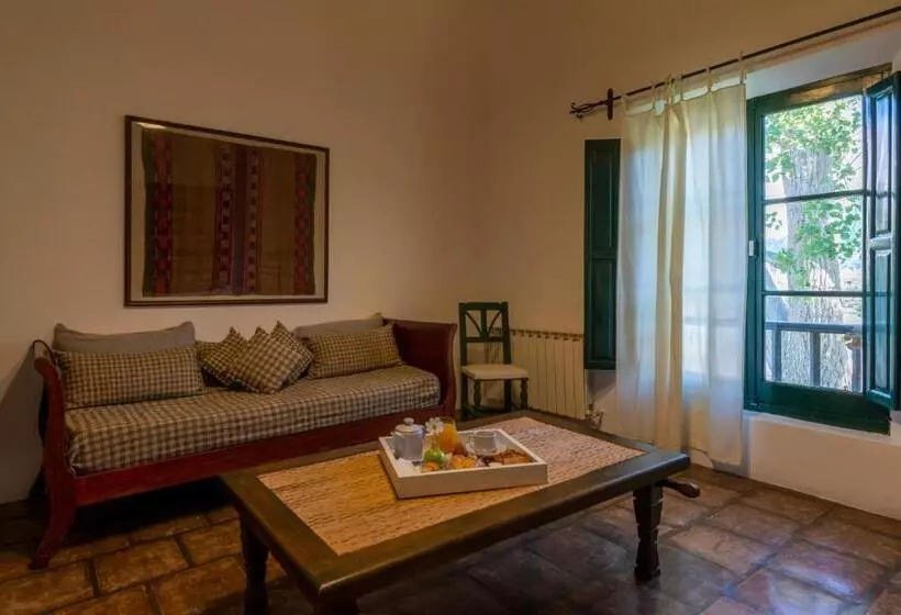 Отель El Manantial Del Silencio