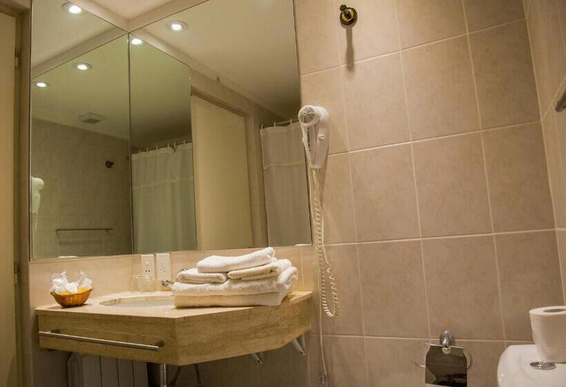 هتل Estancia La Quinta