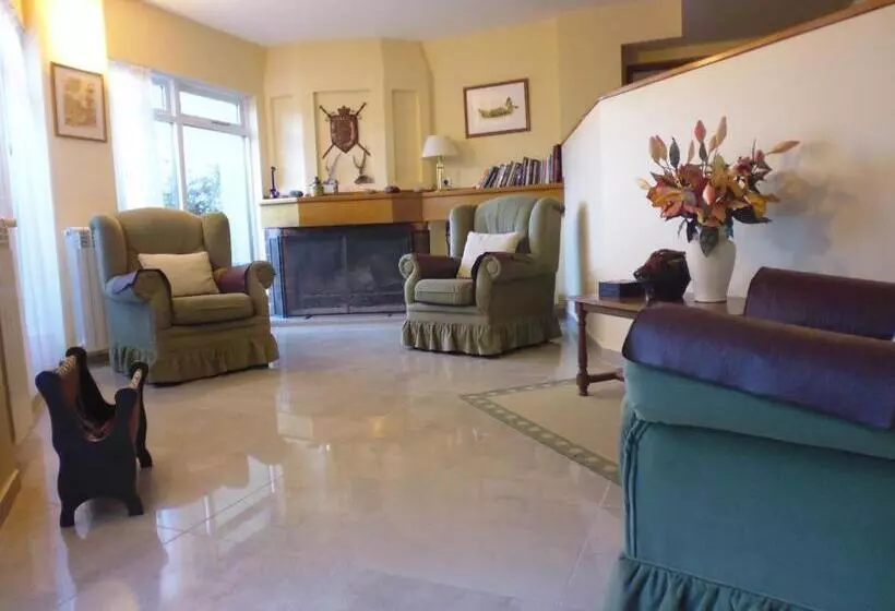 Otel Estancia La Quinta