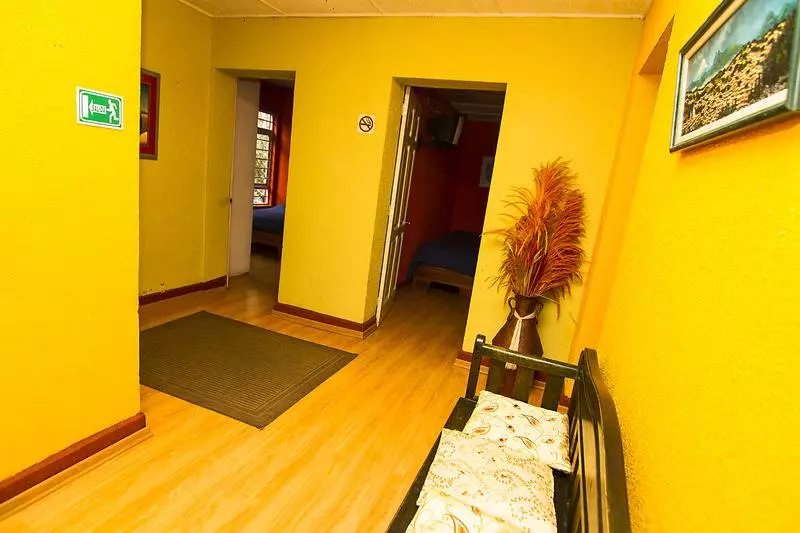 ホテル Hostal Alcala