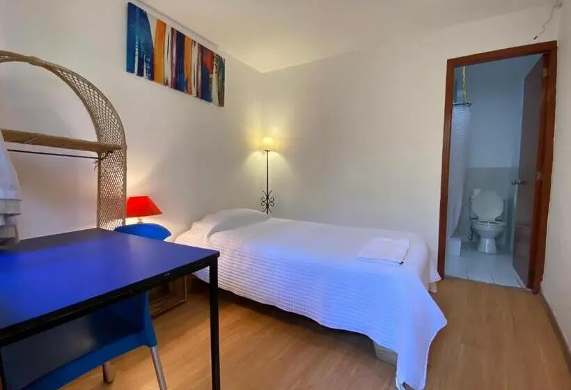 Hotel Hostal Alcala
