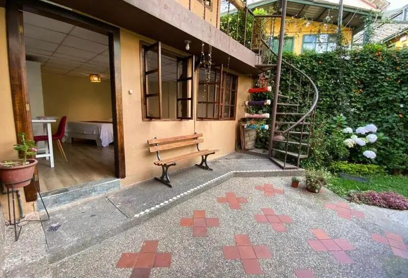 Hotel Hostal Alcala