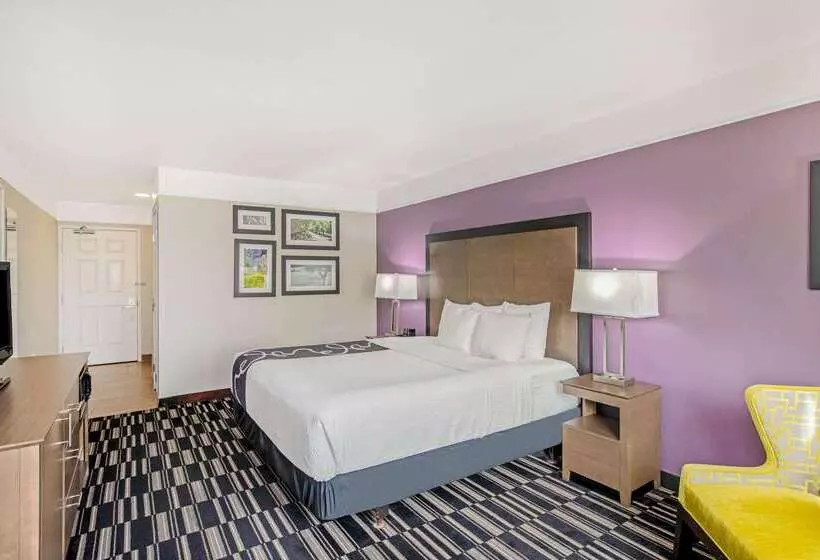 Отель La Quinta By Wyndham Modesto Salida