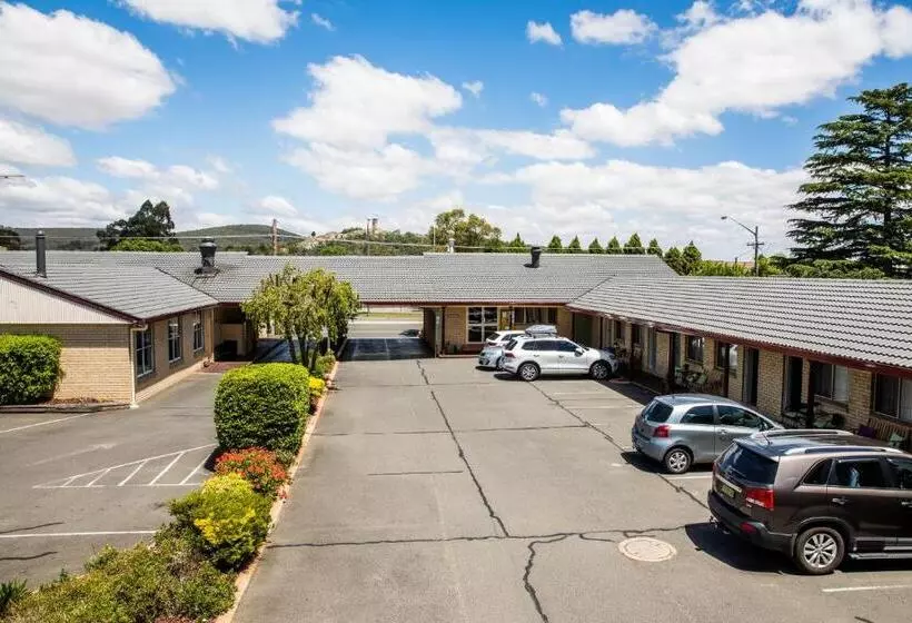 호텔 Lilac City Motor Inn & Steakhouse