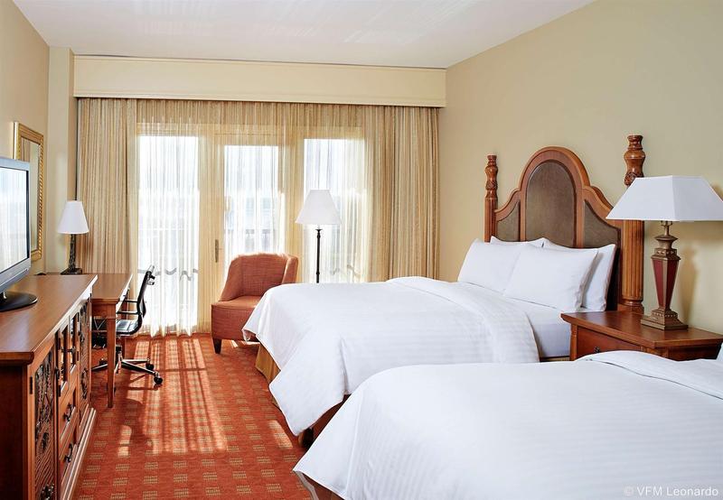 Otel Renaissance Shoals Resort And Spa