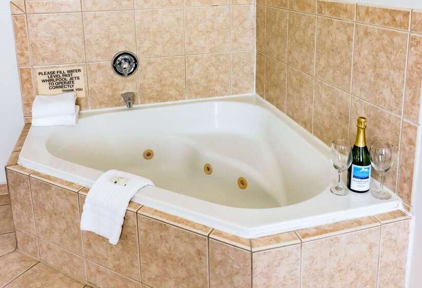 בית מלון כפרי Quality Inn & Suites Sequim At Olympic National Park