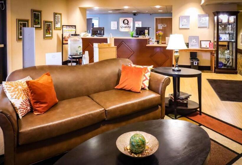 בית מלון כפרי Quality Inn & Suites Sequim At Olympic National Park