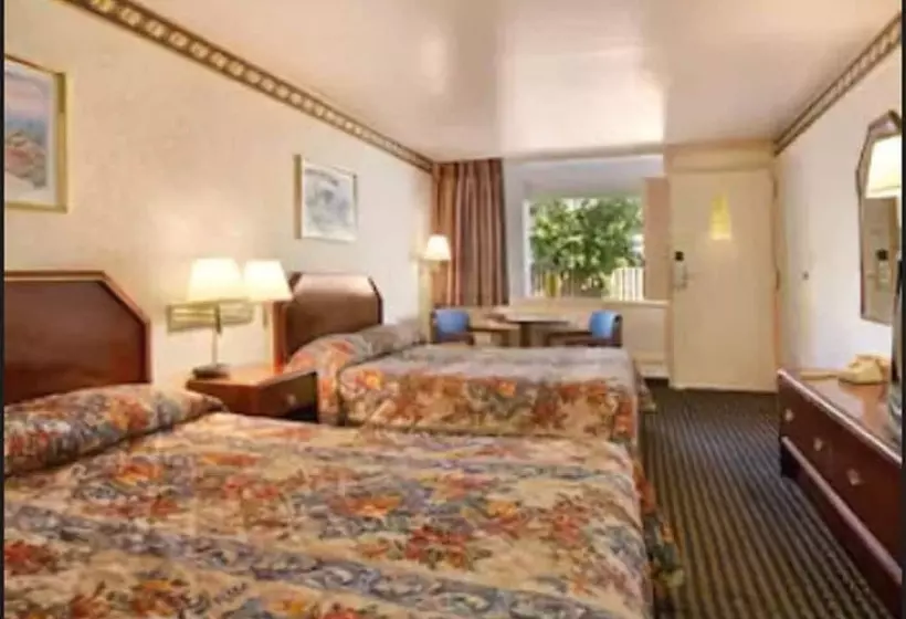 酒店 Ramada By Wyndham Baltimore West