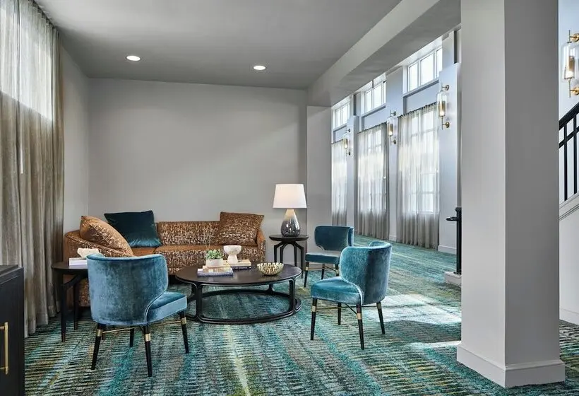 ホテル Renaissance Shoals Resort And Spa