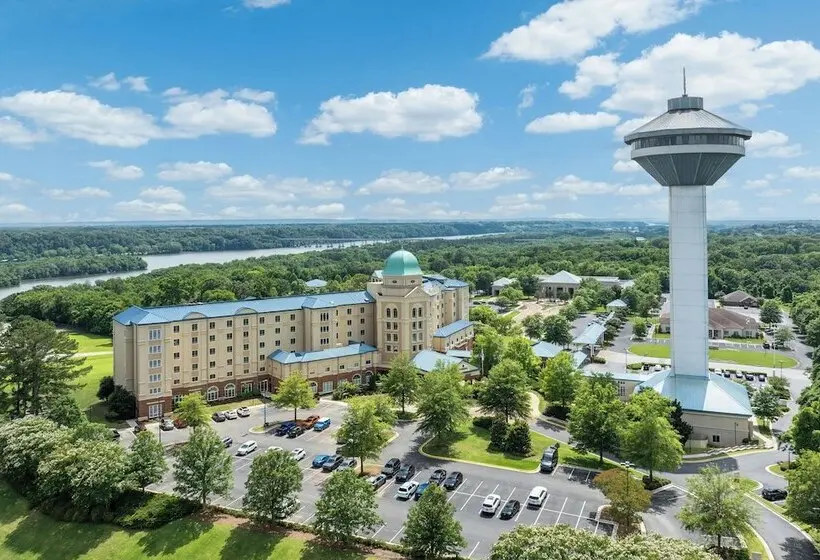 ホテル Renaissance Shoals Resort And Spa