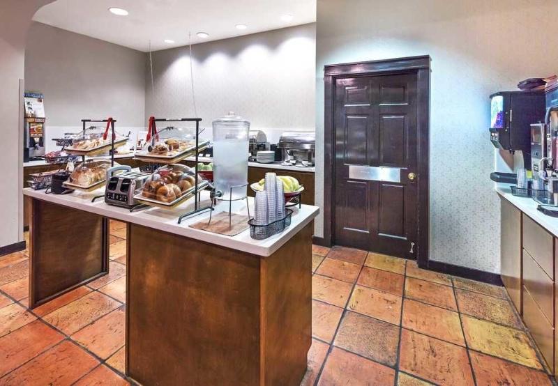 בית מלון כפרי Residence Inn By Marriott Laredo Del Mar