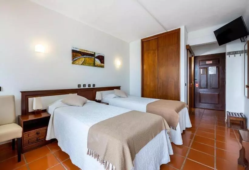 Отель Residencial Salema