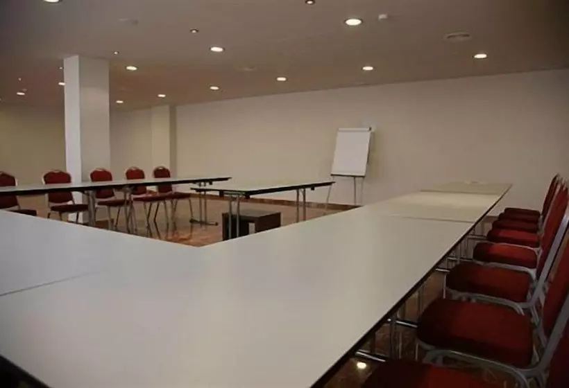 בית מלון כפרי Tch