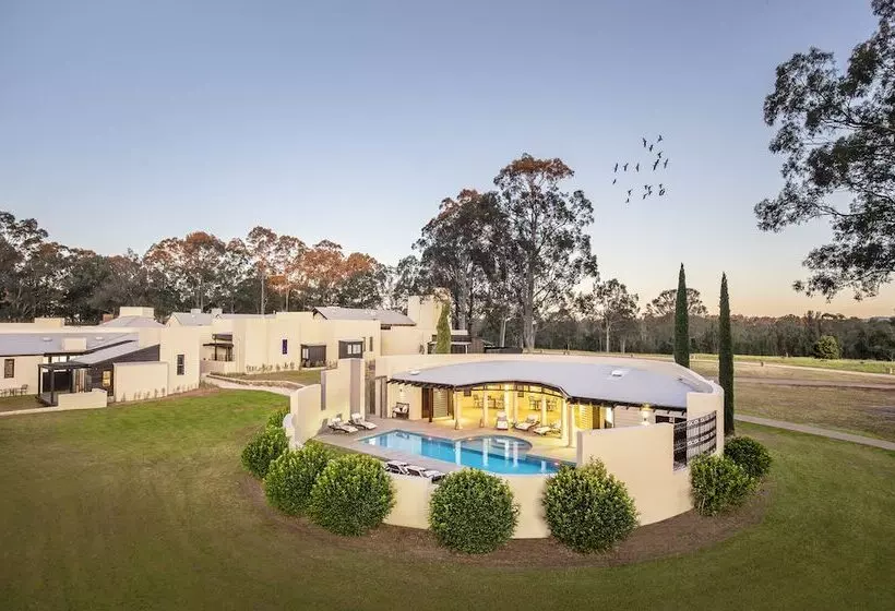 فندق Tower Lodge