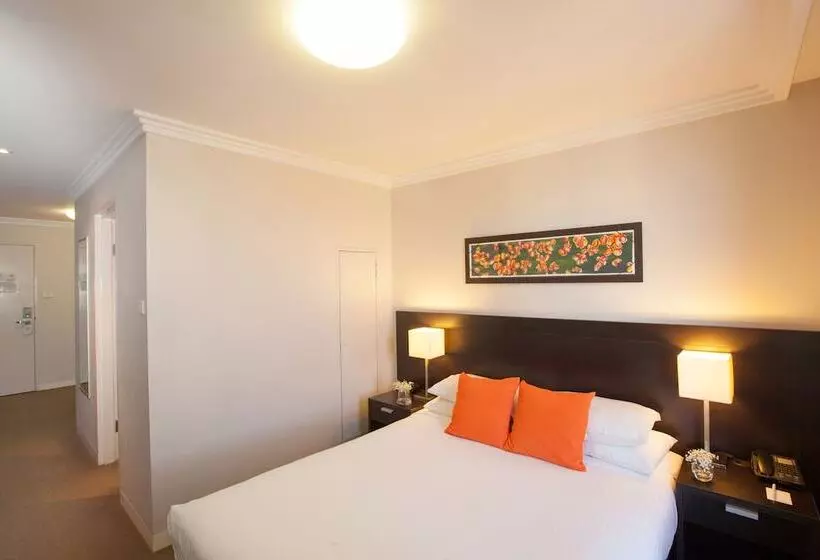 Отель Wine Country Motor Inn