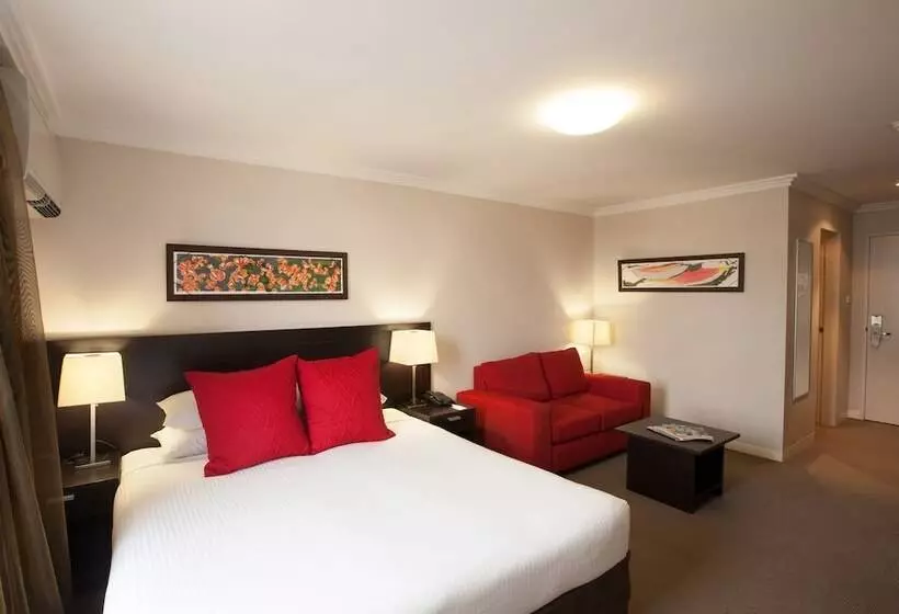 Отель Wine Country Motor Inn