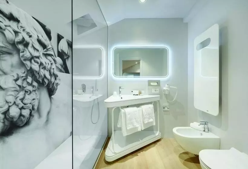 هتل Youme Design Place