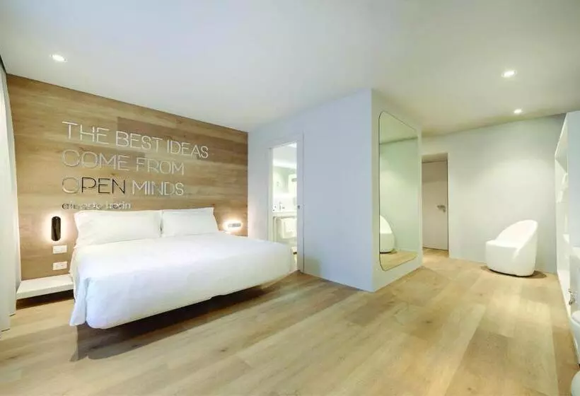 هتل Youme Design Place