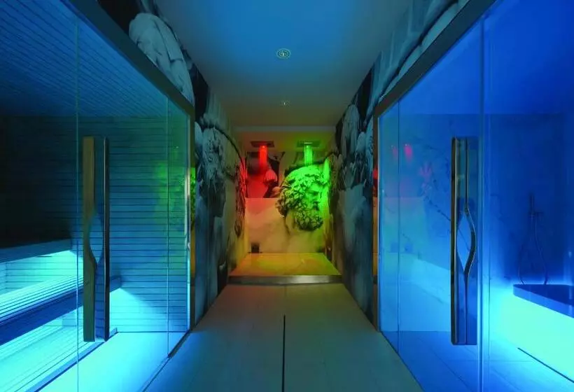 هتل Youme Design Place