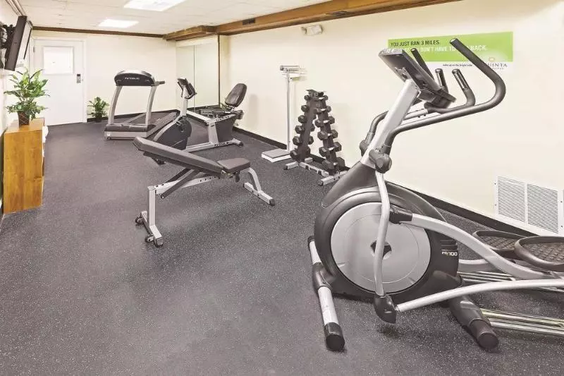 Motel 6   Bartlesville, Ok