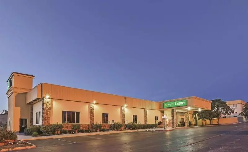 Motel 6   Bartlesville, Ok